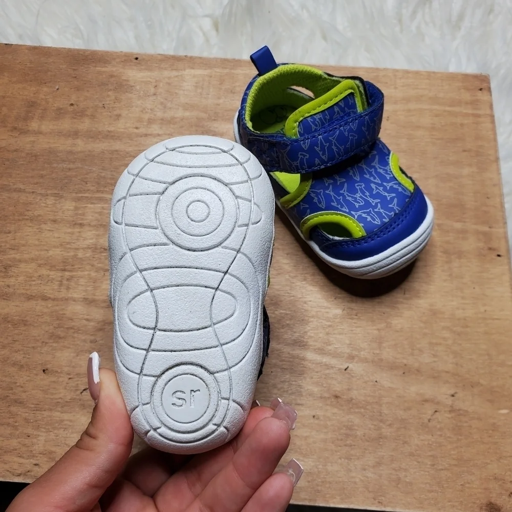 Stride Rite Fisherman Sandals